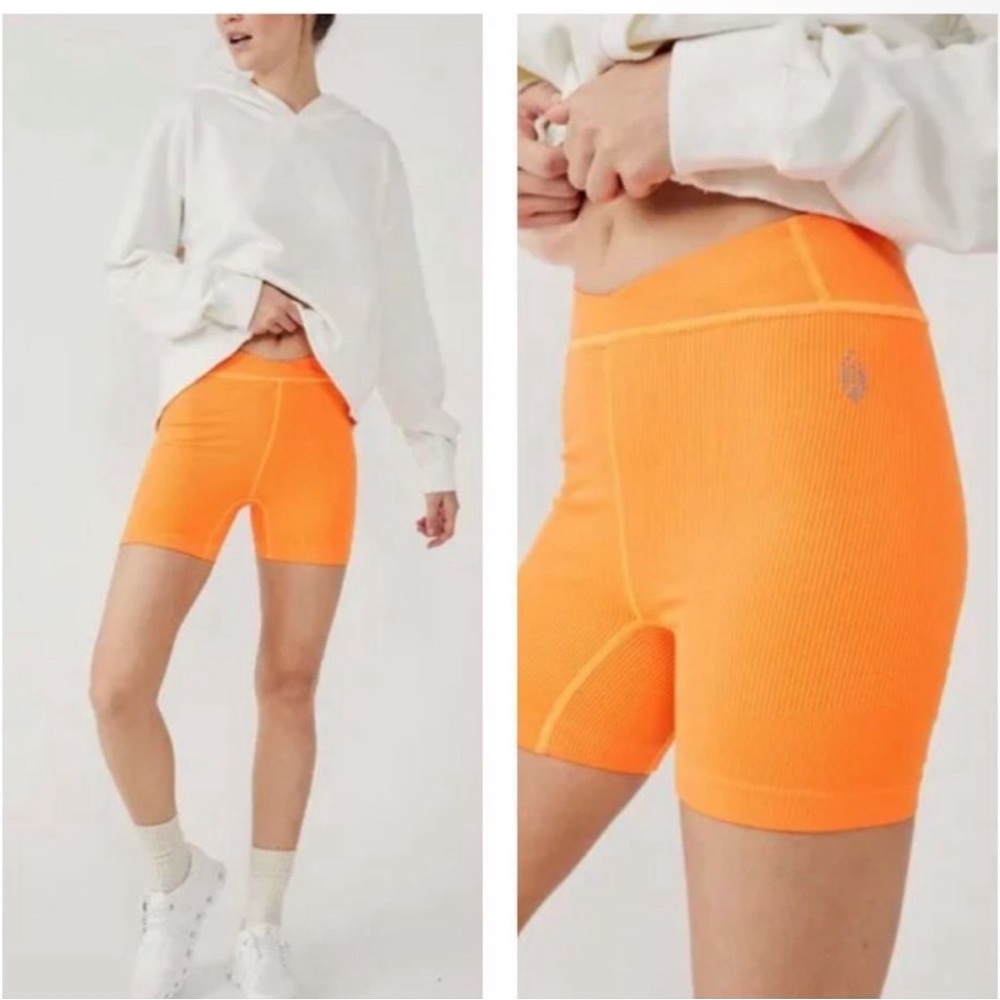 FP Movement Free Throw Short - Orange - XS